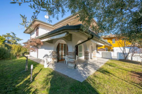 Villa Fiorita Apartments - Happy Rentals